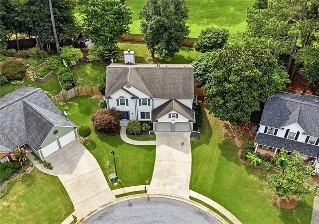 Homes for sale in Suwanee, GA | 3855 Oak Park Dr, Suwanee, GA 30024 | MLS# 7796745