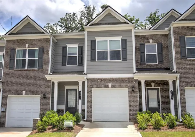 Homes for sale in Cartersville, GA | 261 Dupont Dr, Cartersville, GA 30121 | MLS# 7804740