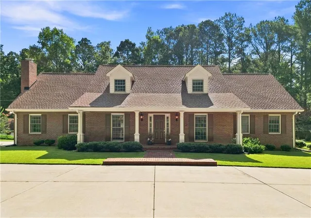 Photo 3 of Single family home for sale at 2741 Highway 212 Sw, Conyers, GA 30094 | MLS# 7824754 | Listing updated on 2026-09-20