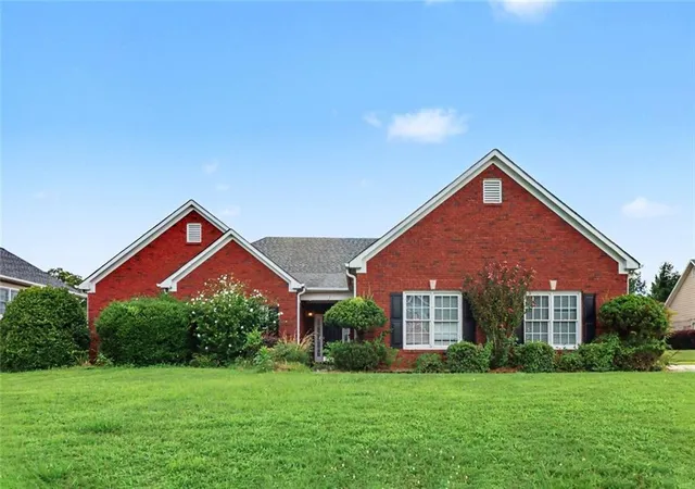 1st image of 17 Windermere Bnd Nw, Cartersville, GA 30120 | MLS# 7820266