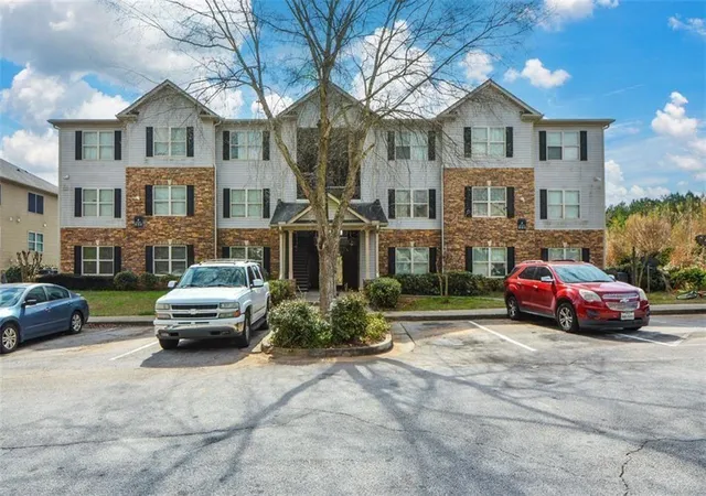 1st image of 4103 Fairington Club Dr, Lithonia, GA 30038 | MLS# 7770592