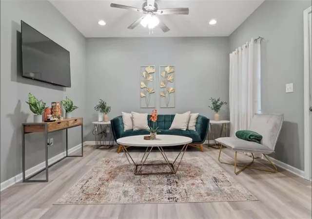 2nd image of 1891 Tremont Dr, Atlanta, GA 30314 | MLS# 7815005