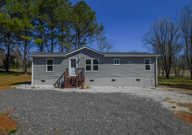 Photo 1 of Single family home for sale at 285 Trotters Way, Jefferson, GA 30549 | MLS# 7752770 | Listing updated on 2026-09-09