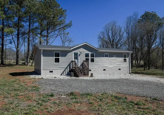 Photo 2 of Single family home for sale at 285 Trotters Way, Jefferson, GA 30549 | MLS# 7752770 | Listing updated on 2026-09-09
