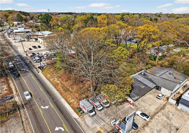 Photo 1 of Land for sale at 2527 Donald Lee Holloway Pkwy Nw, Atlanta, GA 30318 | MLS# 7735692 | Listing updated on 2026-05-20