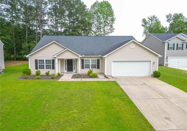 Homes for sale in Winder, GA | 1896 Roxey Ln, Winder, GA 30680 | MLS# 7774171