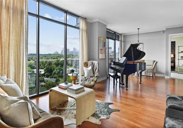 Condominium at 2233 Peachtree Rd Ne #1006, Atlanta, GA 30309 | MLS# 6908592 | | Sold on 2021-09-29