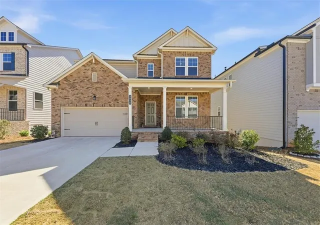 Homes for sale in Flowery Branch, GA | 3939 Alderstone Dr, Flowery Branch, GA 30542 | MLS# 7737828