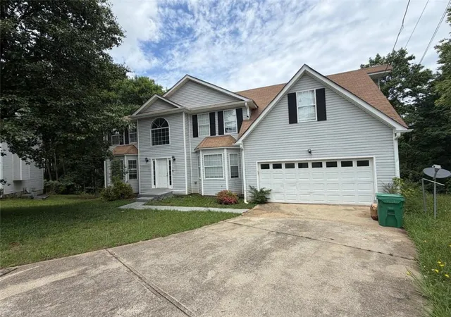 2nd image of 3522 Poplar Shls, Ellenwood, GA 30294 | MLS# 7781885