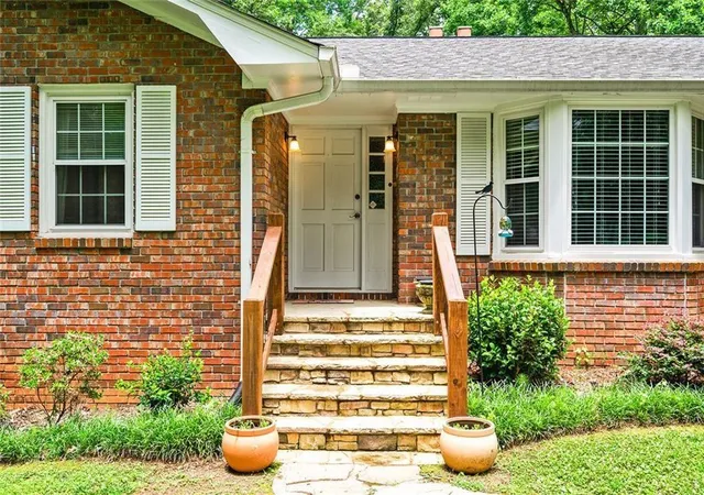 Photo 4 of Single family home for sale at 2690 Hideaway Hills Ln SW, Powder Springs, GA 30127 | MLS# 7822644 | Listing updated on 2026-08-31
