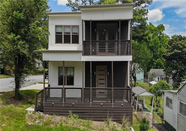Photo 1 of Single family home for sale at 210 Mathewson Pl Sw, Atlanta, GA 30314 | MLS# 7860135 | Listing updated on 2026-10-29