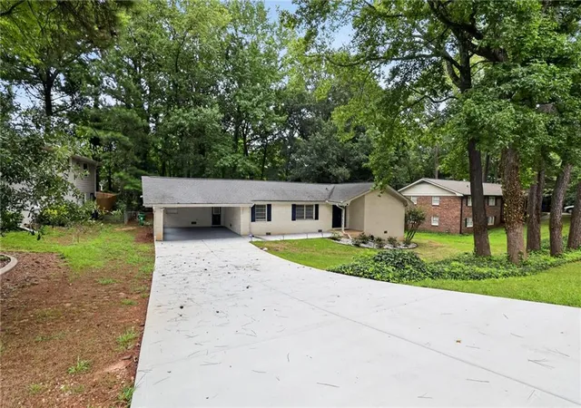 Photo 2 of Single family home for sale at 2691 Sterling Acres Dr, Tucker, GA 30084 | MLS# 7800739 | Listing updated on 2026-09-15