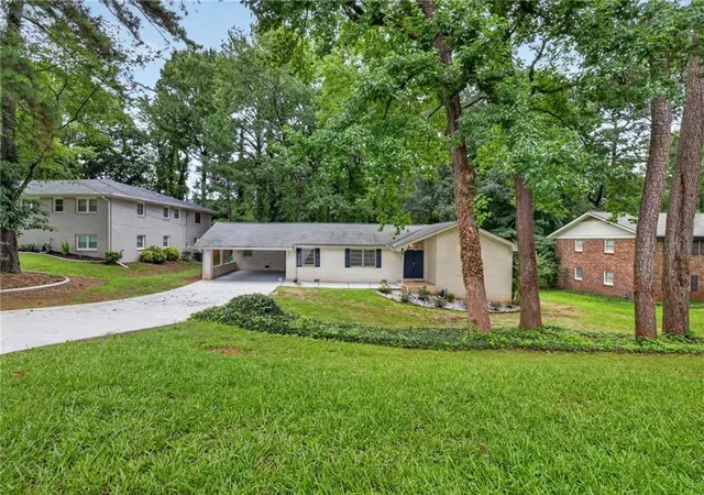 Photo 3 of Single family home for sale at 2691 Sterling Acres Dr, Tucker, GA 30084 | MLS# 7800739 | Listing updated on 2026-09-15