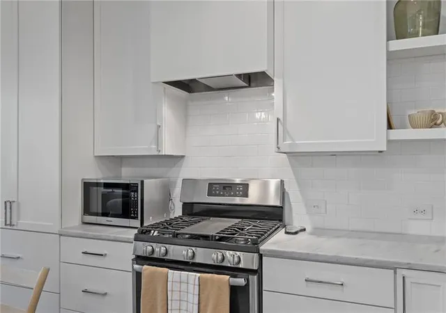 5th image of 10625 Serenbe Ln, Palmetto, GA 30268