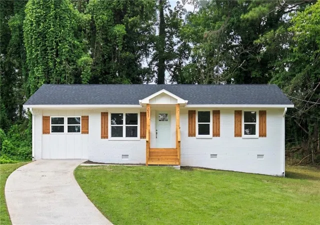 Photo 1 of Sale Pending at 353 Roxbury Dr, Riverdale, GA 30274 | MLS# 7806047 | Listing updated on 2026-08-31
