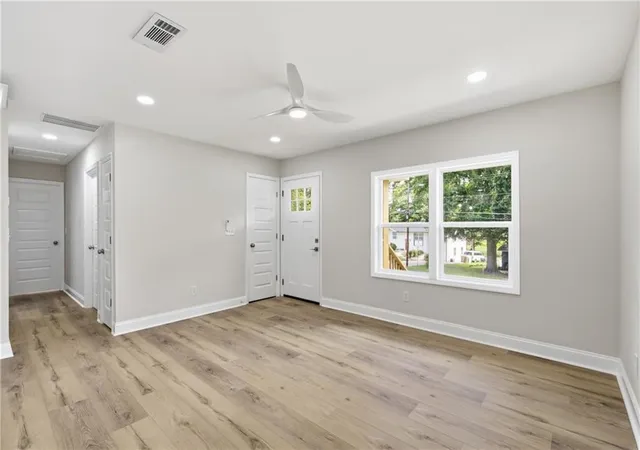 Photo 2 of Sale Pending at 353 Roxbury Dr, Riverdale, GA 30274 | MLS# 7806047 | Listing updated on 2026-08-31