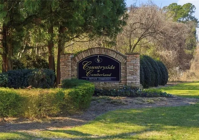 Photo 2 of Condo for sale at 402 Se Countryside Pl #402, Smyrna, GA 30080 | MLS# 7808427 | Listing updated on 2026-08-30