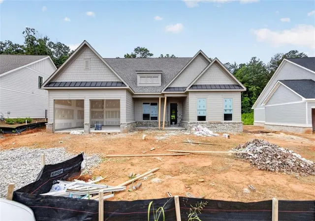 Homes for sale in Statham, GA | 371 Lake Vista Dr, Statham, GA 30666 | MLS# 7782189