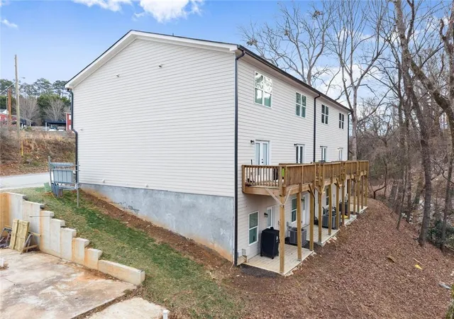 Photo 3 of Multi family home for sale at 2451 NW Old Thompson Brg Rd, Gainesville, GA 30501 | MLS# 7738614 | Listing updated on 2026-08-30