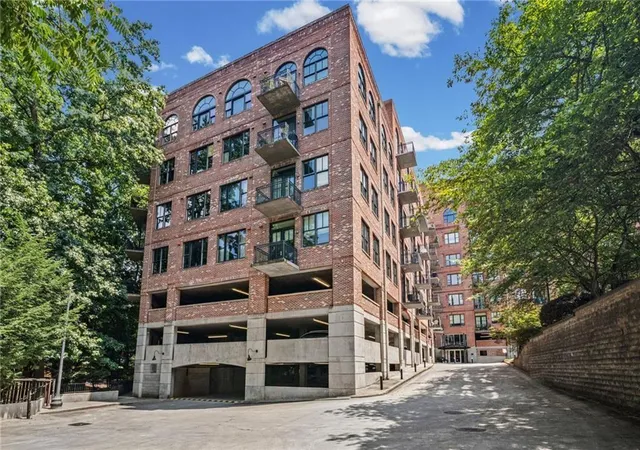 Photo 55 of Condo for sale at 3235 Roswell Rd Ne #602, Atlanta, GA 30305 | MLS# 7825617 | Listing updated on 2026-08-29