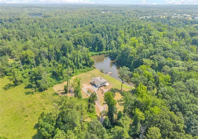 Homes for sale in Williamson, GA | 230 N Rover Rd, Williamson, GA 30292 | MLS# 7799787