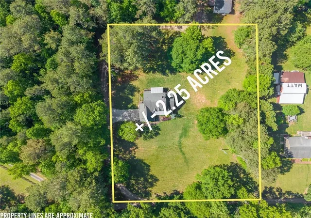 Photo 4 of Single family home for sale at 5822 John Burruss Rd, Cumming, GA 30040 | MLS# 7817727 | Listing updated on 2026-10-07