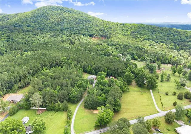1st image of 577 Everett Springs Rd Sw, Calhoun, GA 30701 | MLS# 7773068