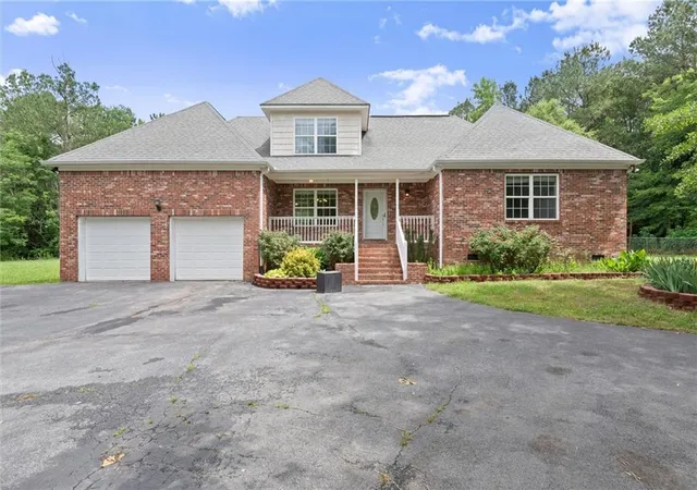 3rd image of 577 Everett Springs Rd Sw, Calhoun, GA 30701 | MLS# 7773068