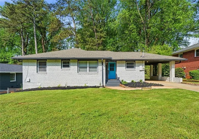 Homes for sale in Atlanta, GA | 2173 Cloverdale Dr Se, Atlanta, GA 30316 | MLS# 7749795