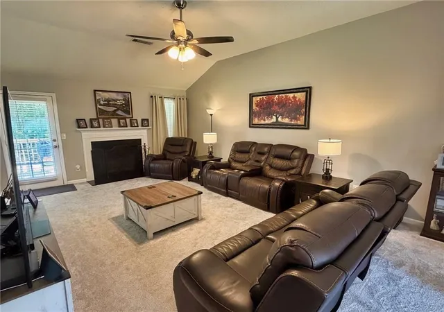2nd image of 713 Moonlite Tr, Winder, GA 30680 | MLS# 7794420