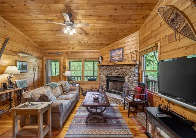 2nd image of 203 Mountain View Dr, Cherry Log, GA 30522 | MLS# 7774115