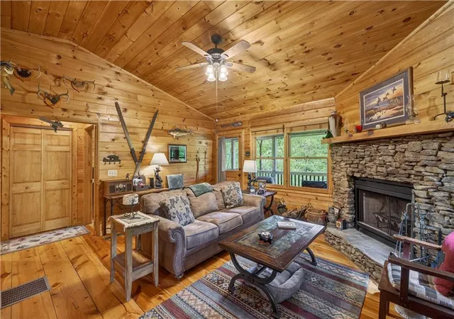 3rd image of 203 Mountain View Dr, Cherry Log, GA 30522 | MLS# 7774115