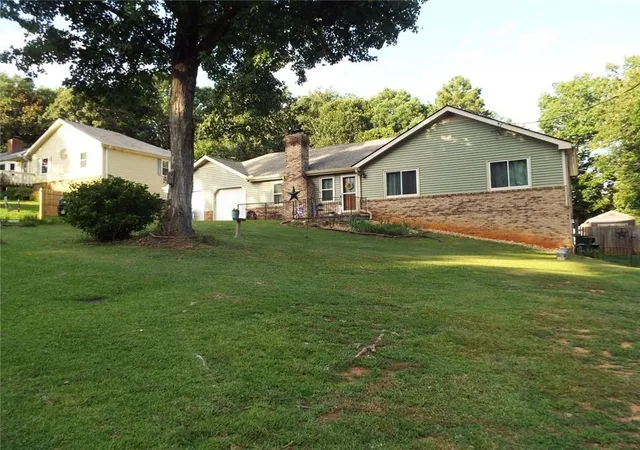 Photo 1 of Sale Pending at 2362 Westridge Dr, Snellville, GA 30078 | MLS# 7808114 | Listing updated on 2026-09-22
