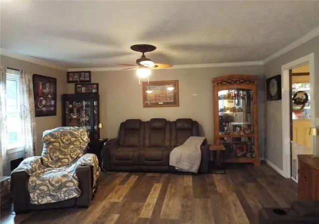 Photo 4 of Sale Pending at 2362 Westridge Dr, Snellville, GA 30078 | MLS# 7808114 | Listing updated on 2026-09-22