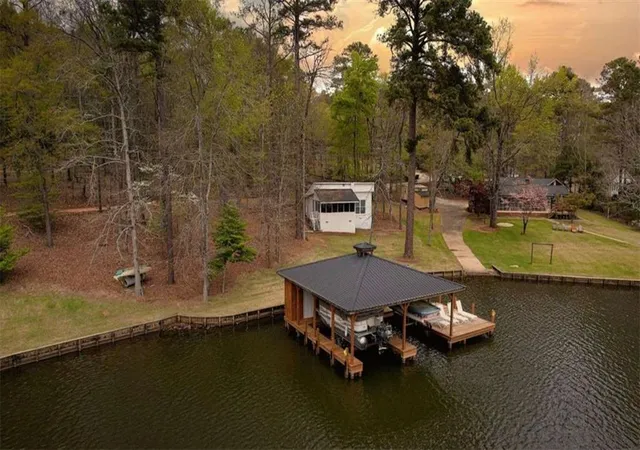 Homes for sale in Mansfield, GA | 1697 County Line Ext, Mansfield, GA 30055 | MLS# 7746083