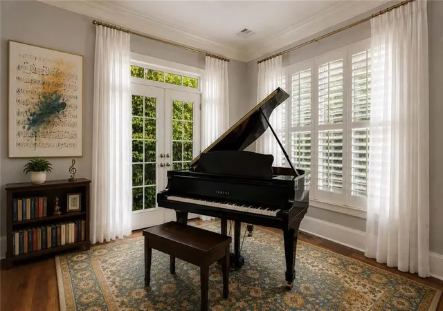 4th image of 698 Royer Ct, Sandy Springs, GA 30342 | MLS# 7760954