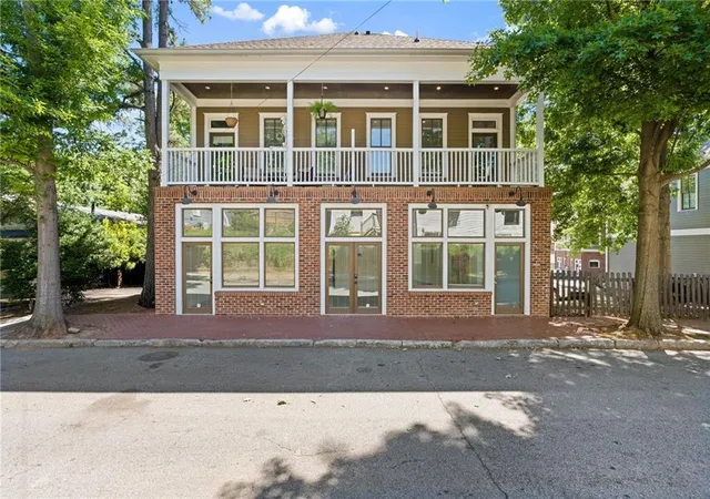 Homes for sale in Atlanta, GA | 692 Kirkwood Ave Se, Atlanta, GA 30316 | MLS# 7771315