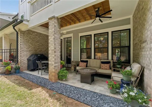 1st image of 1090 Harper Dr, Roswell, GA 30076 | MLS# 7790648