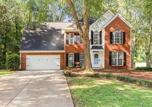 Photo 1 of Sale Pending at 6445 N Glen Dr, Cumming, GA 30028 | MLS# 7820147 | Listing updated on 2026-10-14
