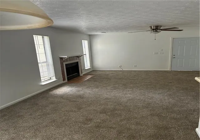 Photo 4 of Condo for sale at 798 Windchase Ln, Stone Mountain, GA 30083 | MLS# 7789555 | Listing updated on 2026-06-24