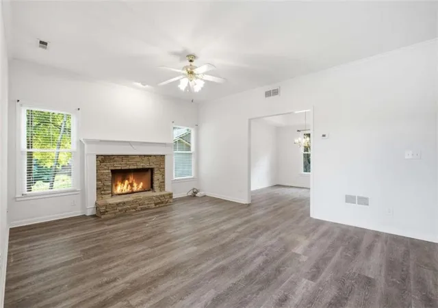Photo 4 of Sale Pending at 2084 York River Way, Suwanee, GA 30024 | MLS# 7787941 | Listing updated on 2026-09-29