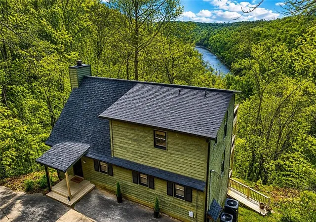 Photo 1 of Sale Pending at 250 Noah Cir, Ellijay, GA 30540 | MLS# 7848336 | Listing updated on 2026-10-06