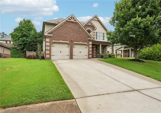 Photo 1 of Sale Pending at 4930 Roosevelt Cir, Cumming, GA 30040 | MLS# 7785105 | Listing updated on 2026-08-24