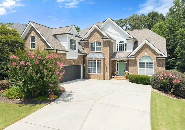 Photo 1 of Single family home for sale at 5620 Battle Ridge Dr, Flowery Branch, GA 30542 | MLS# 7811782 | Listing updated on 2026-09-13