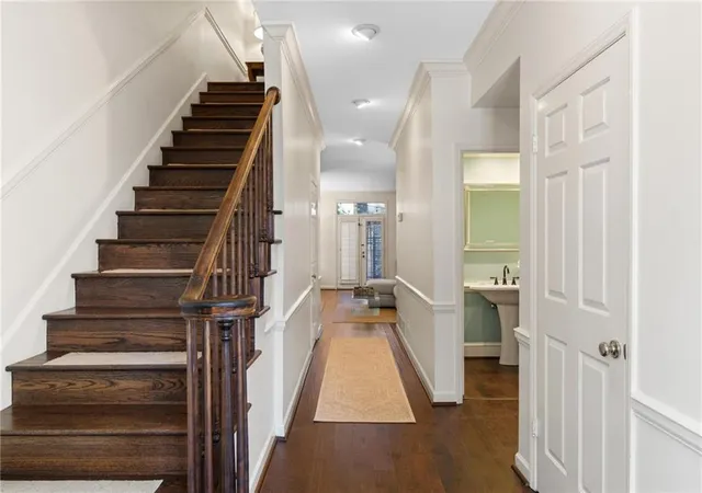 4th image of 63 Willow Gln, Sandy Springs, GA 30342 | MLS# 7824288