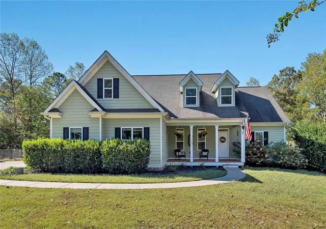 Photo 1 of Sale Pending at 810 Flatbottom Rd, Ball Ground, GA 30107 | MLS# 7854326 | Listing updated on 2026-10-30