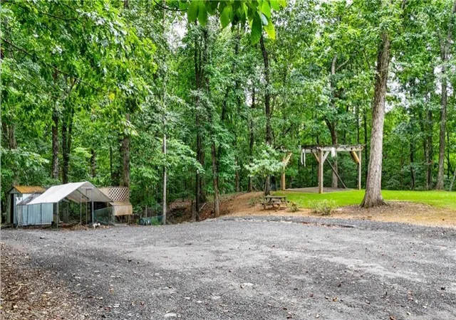 22nd image of 451 Nichols Dr, Suwanee, GA 30024 | MLS# 7698462