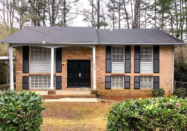 Homes for sale in Atlanta, GA | 4666 Edwina Ln, Atlanta, GA 30331 | MLS# 7727738