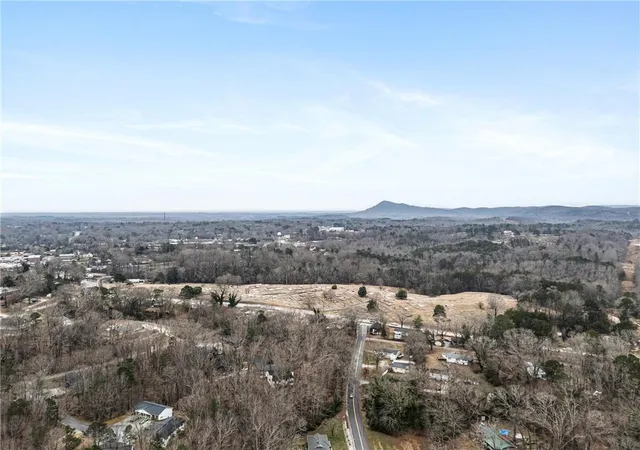 Photo 3 of Sale Pending at 91 Remsdale St, Toccoa, GA 30577 | MLS# 7807604 | Listing updated on 2026-10-07