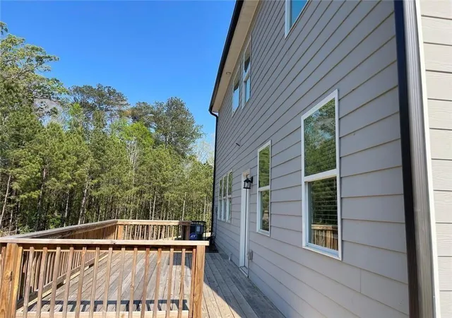 Photo 3 of Single family home for sale at 6010 Ivy Cottage Ln, Austell, GA 30106 | MLS# 7753302 | Listing updated on 2026-08-26